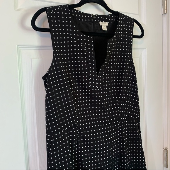 J. Crew Polka Dot V-Neck Shift Sleeveless Dress, size 8 - Picture 5 of 11